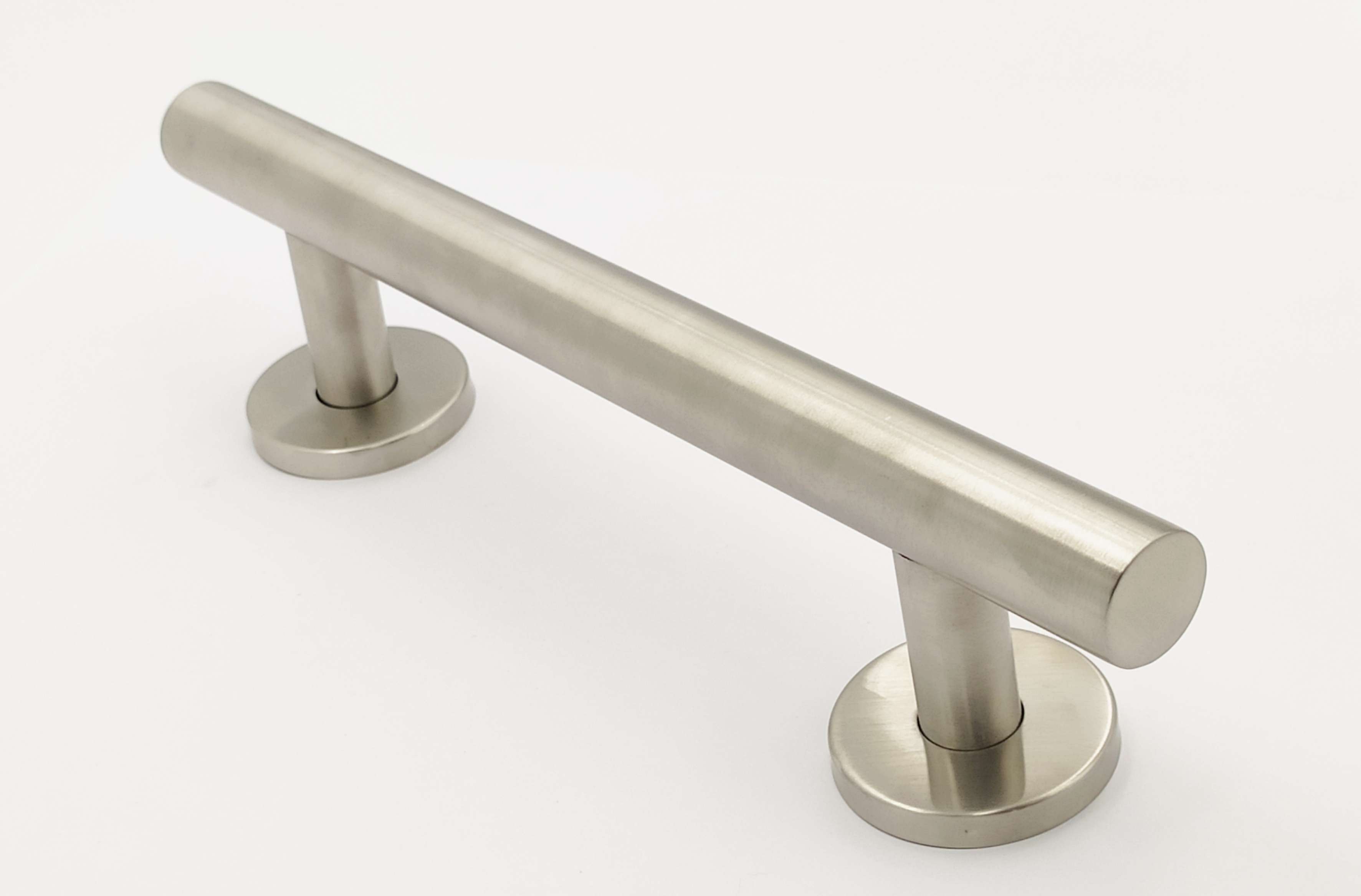 Avio SS Entrance Handle Brushed Finish Z19 SUS304 300 x 25 x 70mm